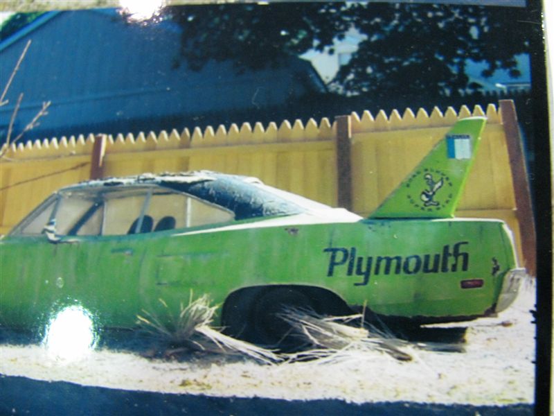 Diorama d'une dodge Plymouth Superbird ( vu au NNL EAST) NNL2009761-vi