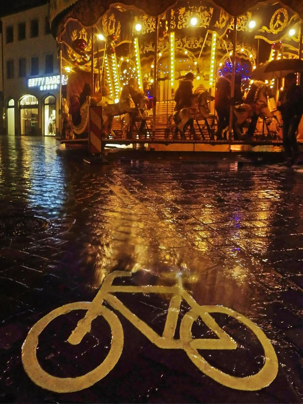 Radweg im Regen