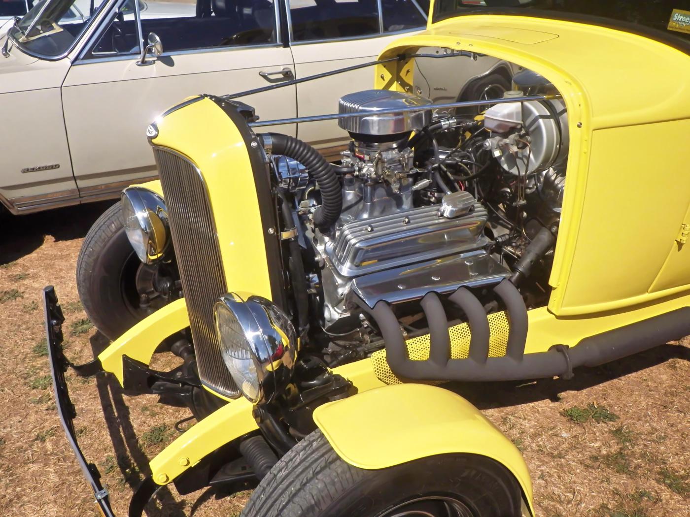 Ford V8