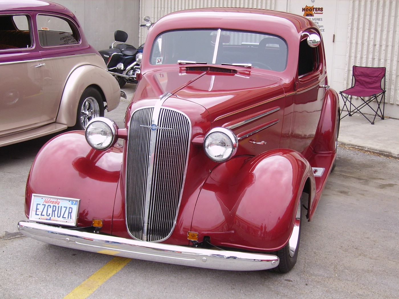 Photo PICT0228 Hooter's Car Show Omaha,Ne 06112006 album DRASTIC