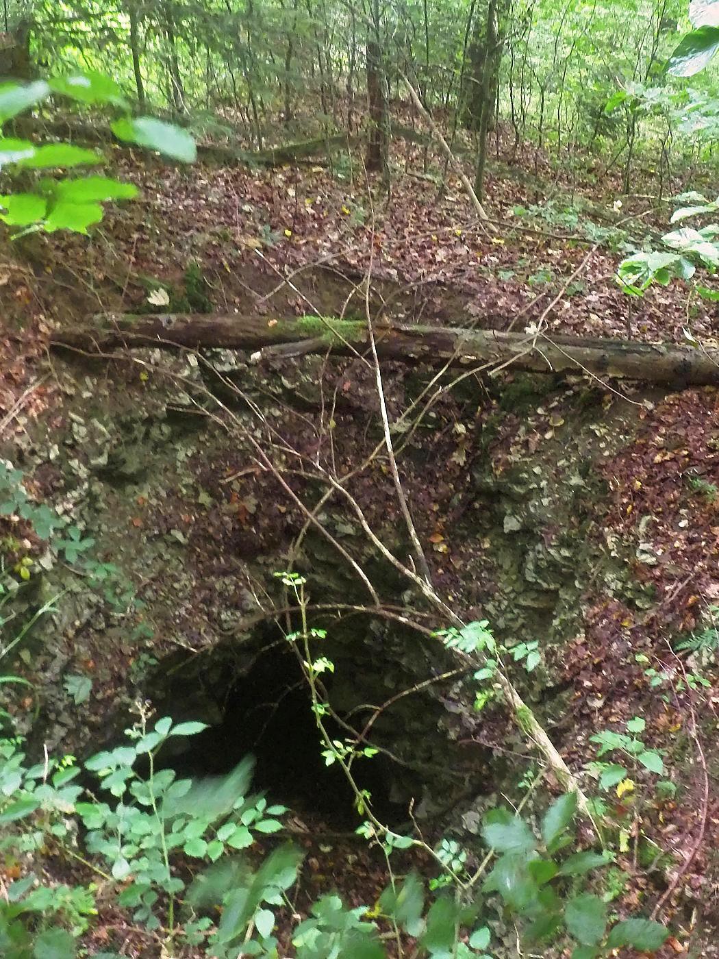 Hirschhöhle