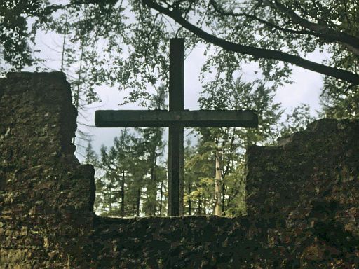 Kreuz der Hünenkapelle