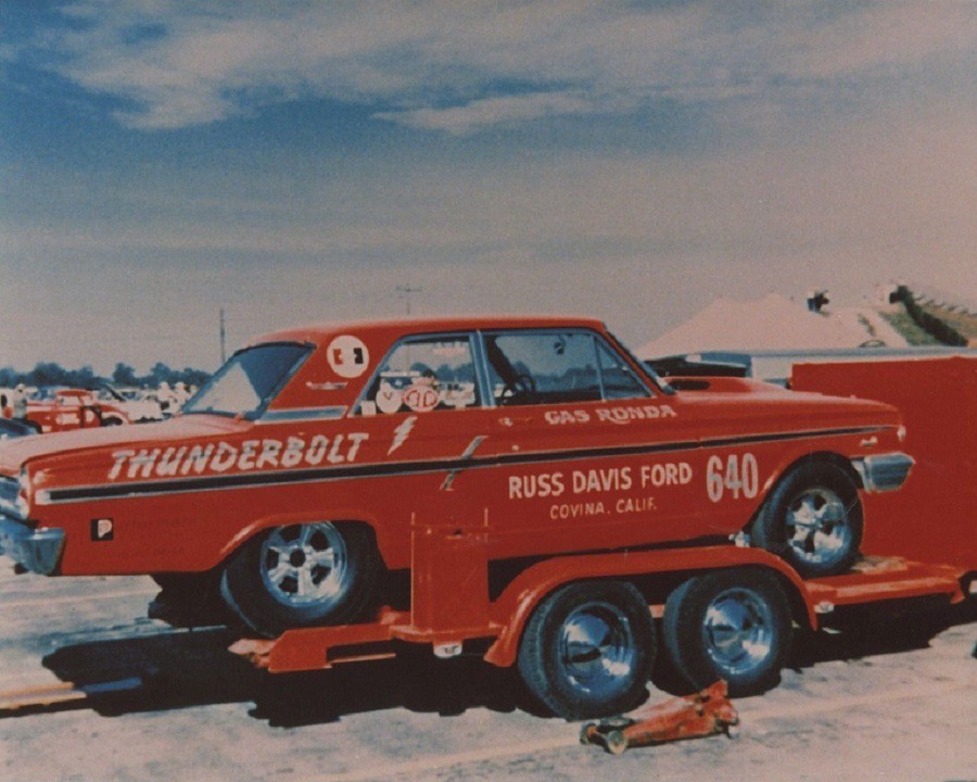 Drag racer and Funny Car pioneer Gaspar Gas Ronda, 1926-2017