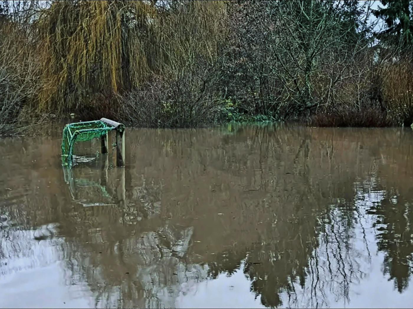 Wasserball-Spielfeld :o|