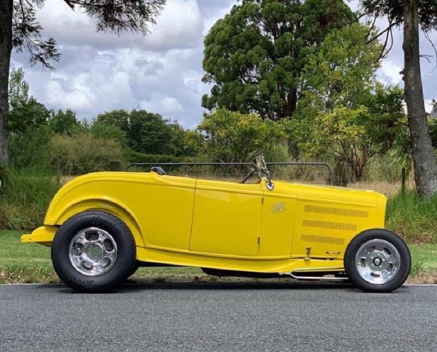 Photo Greg Stokes 1932 FORD ROADSTERS VI album LOUDPEDAL photo and video