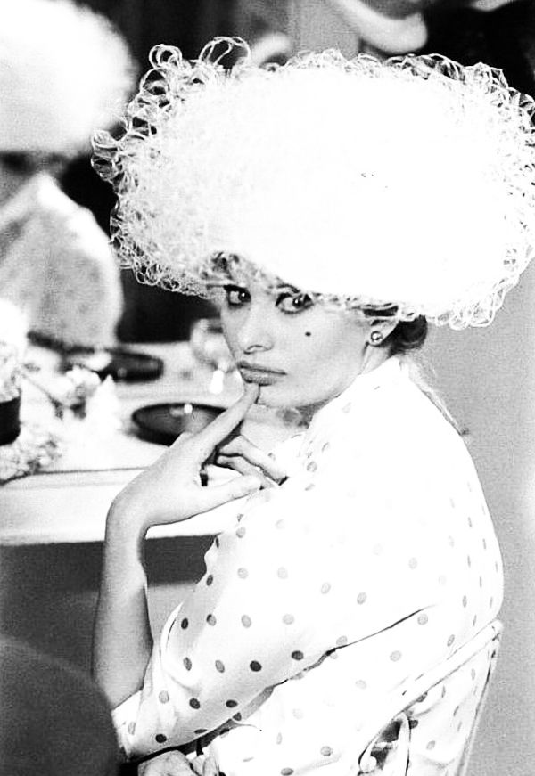 Photo: Sophia Loren Hat | Actors Album | Don | Fotki.com, Photo And ...