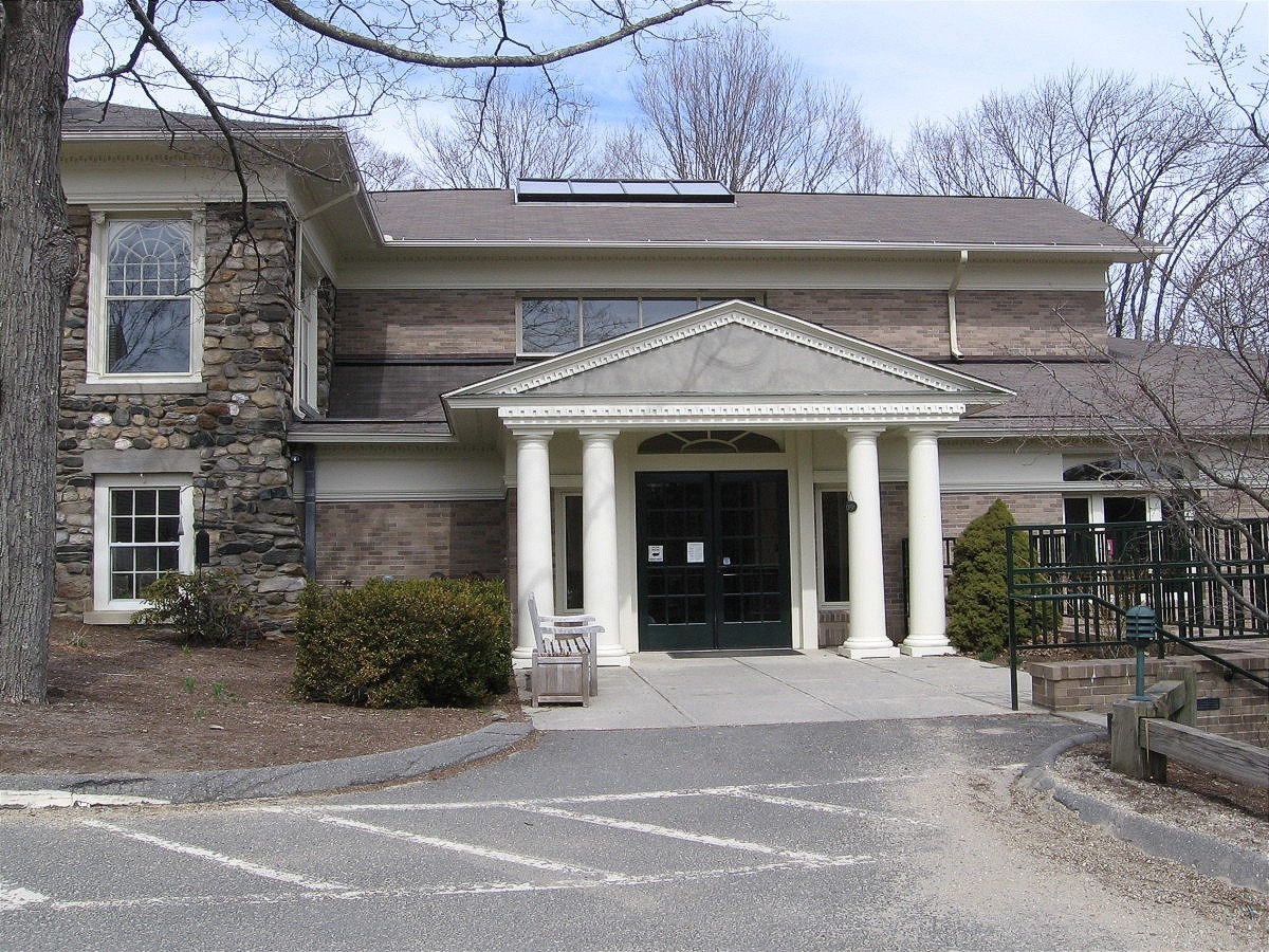 Photo: WASHINGTON - GUNN MEMORIAL LIBRARY (*) WHISTORY | LIBRARIES OF  CONNECTICUT (HISTORY & EXTERIOR) album | Jerry Doughertys CONNECTICUT |  Fotki.com, photo and video sharing made easy.