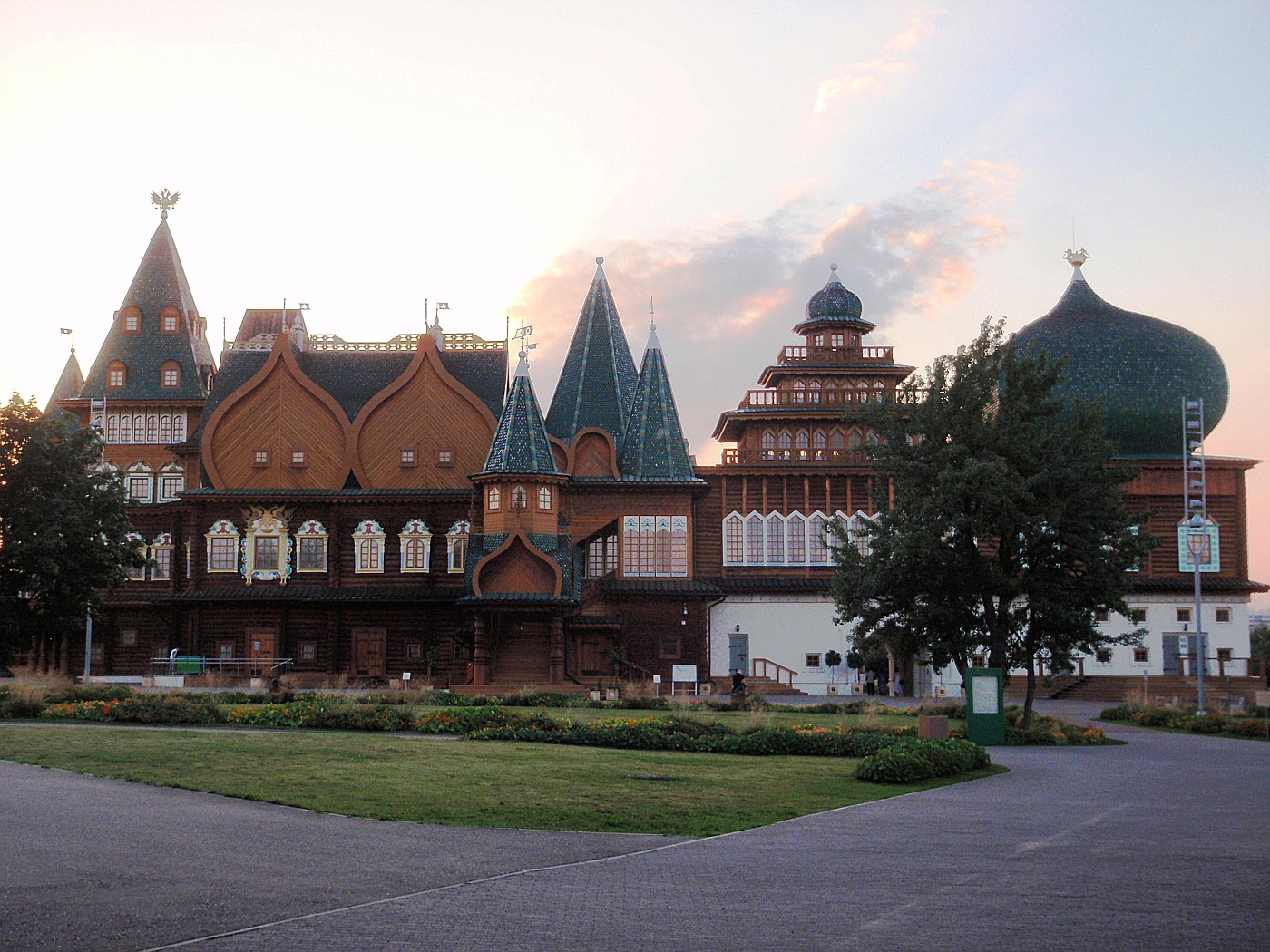 Reconstruction of the Wooden Palace, Kolomenskoe