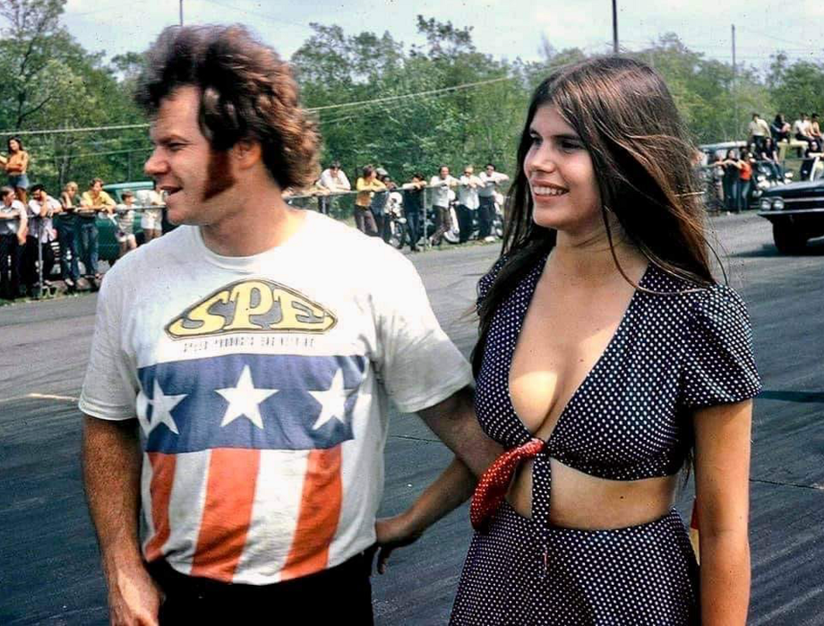 Photo: Jungle & Pam | JUNGLE JIM LIBERMAN album | LOUD-PEDAL | Fotki.com,  photo and video sharing made easy.