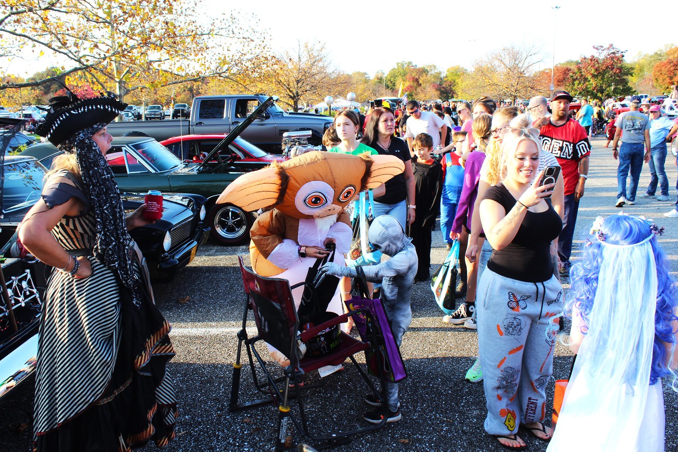Photo IMG 0063 Lost In The Fifties Trunk Or Treat album Lyle