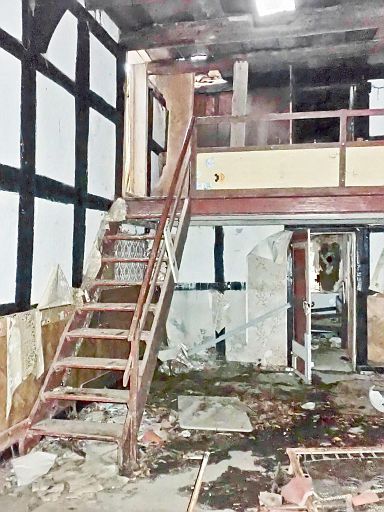 Diele mit Treppenaufgang