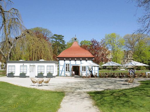 Lusthaus im Schlosspark